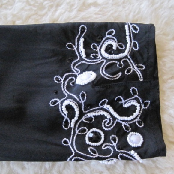 LAFAYETTE 148 New York Silk Blouse - Picture 7 of 8